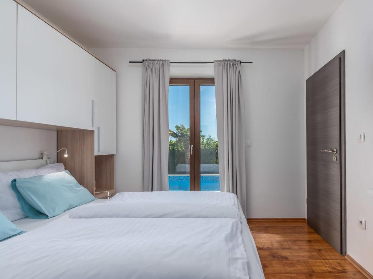 Holiday Home Villa Joy Novigrad Istria Esterno foto