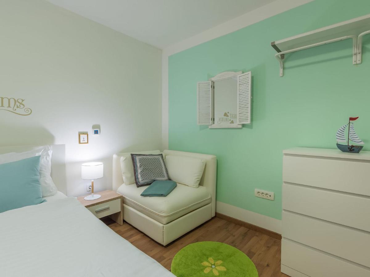 Holiday Home Villa Joy Novigrad Istria Esterno foto